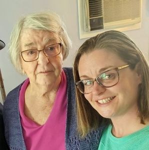 Meet your Posher, Julie